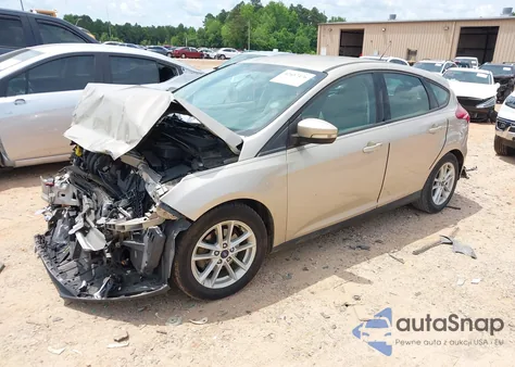 2017 Ford Focus Se z USA, uszkodzony, nr VIN 1FADP3K28HL220869